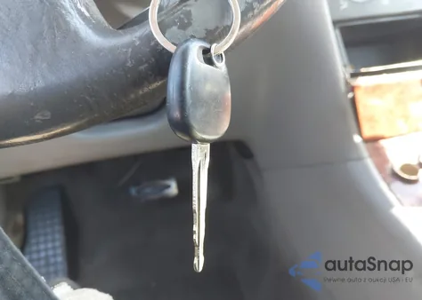 2007 Toyota Corolla Le из США, поврежденный, VIN 1NXBR32E57Z840749